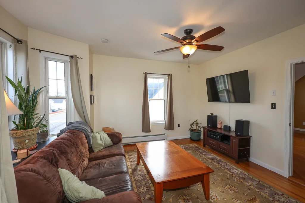 64 Amherst Street Nashua NH 03064