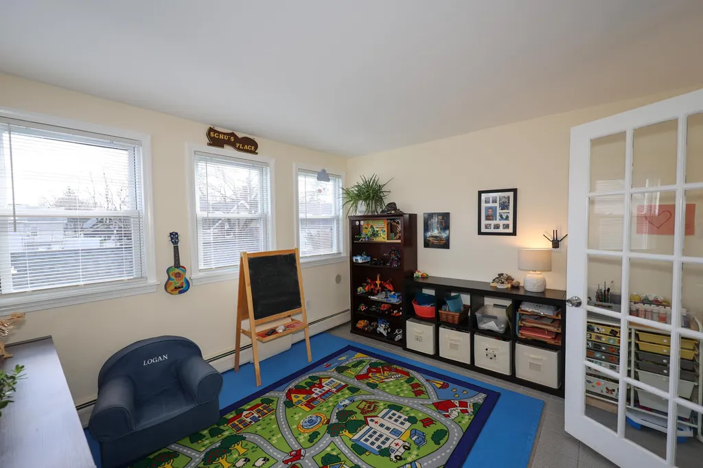 64 Amherst Street Nashua NH 03064