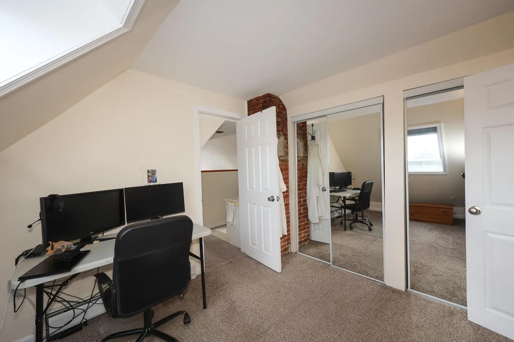 64 Amherst Street Nashua NH 03064