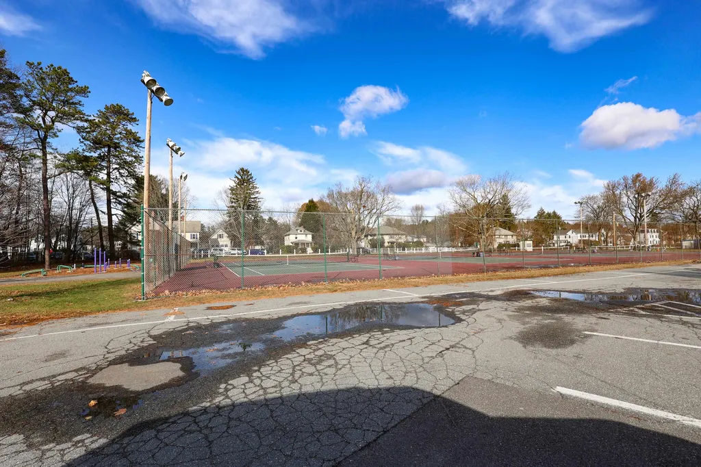 64 Amherst Street Nashua NH 03064
