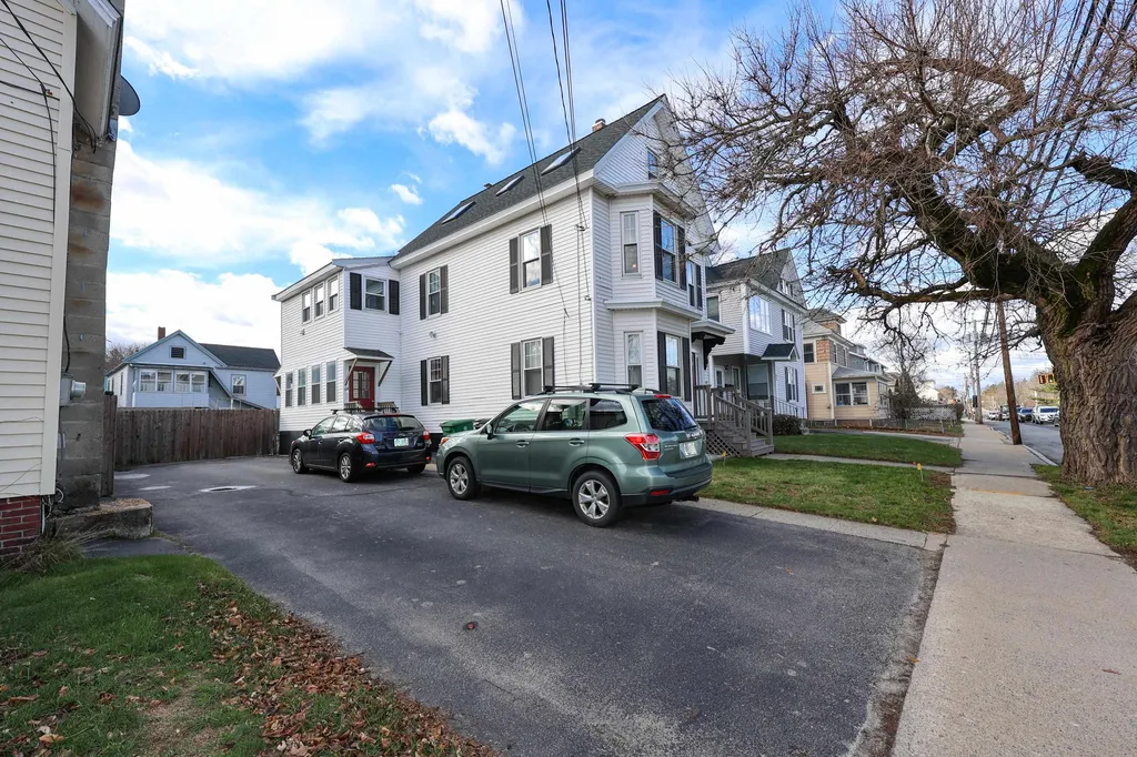 64 Amherst Street Nashua NH 03064