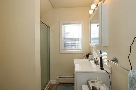 64 Amherst Street Nashua NH 03064