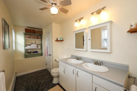 64 Amherst Street Nashua NH 03064