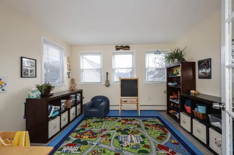64 Amherst Street Nashua NH 03064
