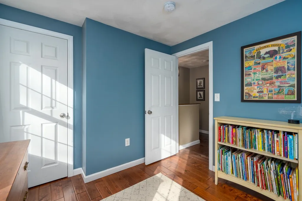 71 Heath Street Newton NH 03858