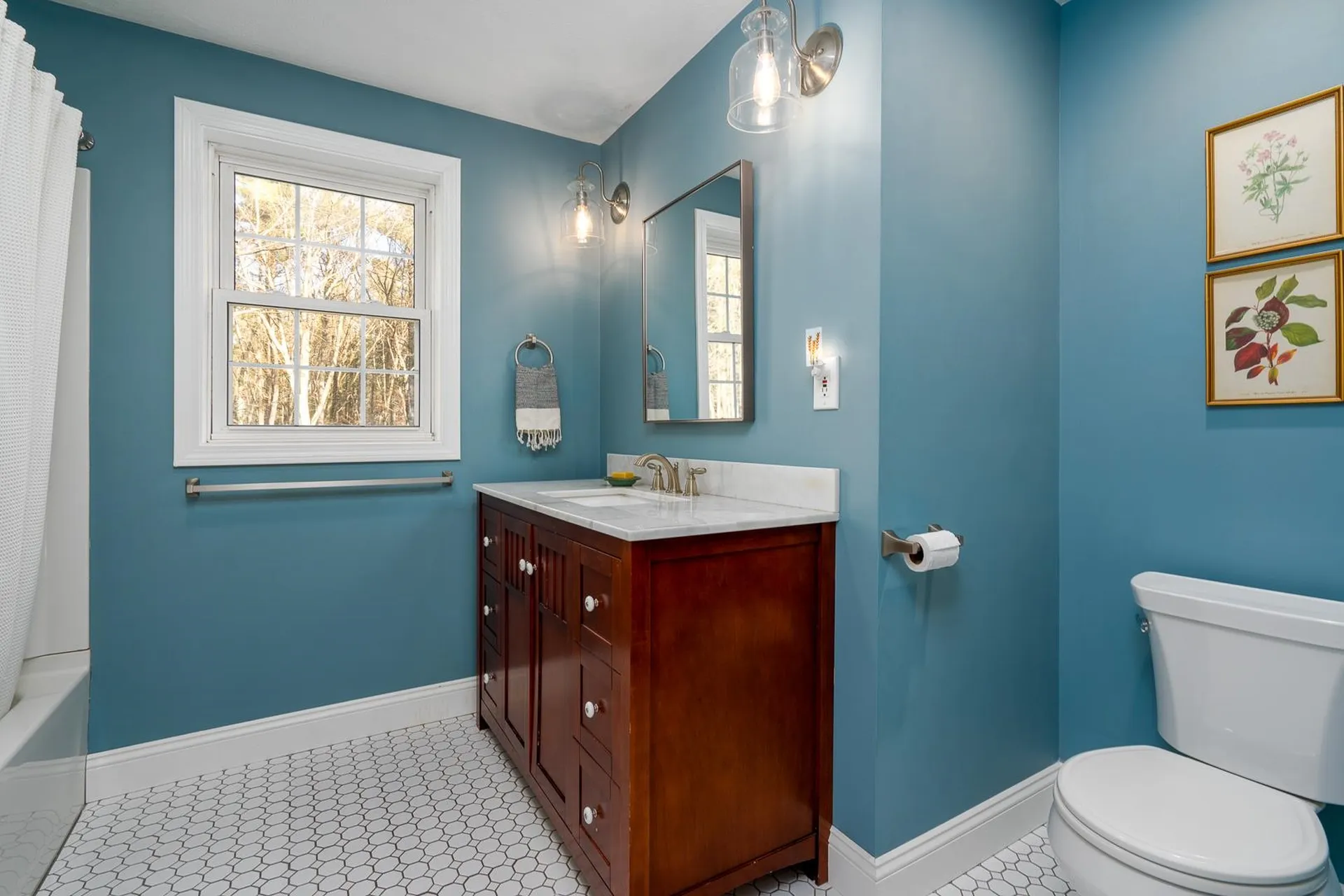 71 Heath Street Newton NH 03858