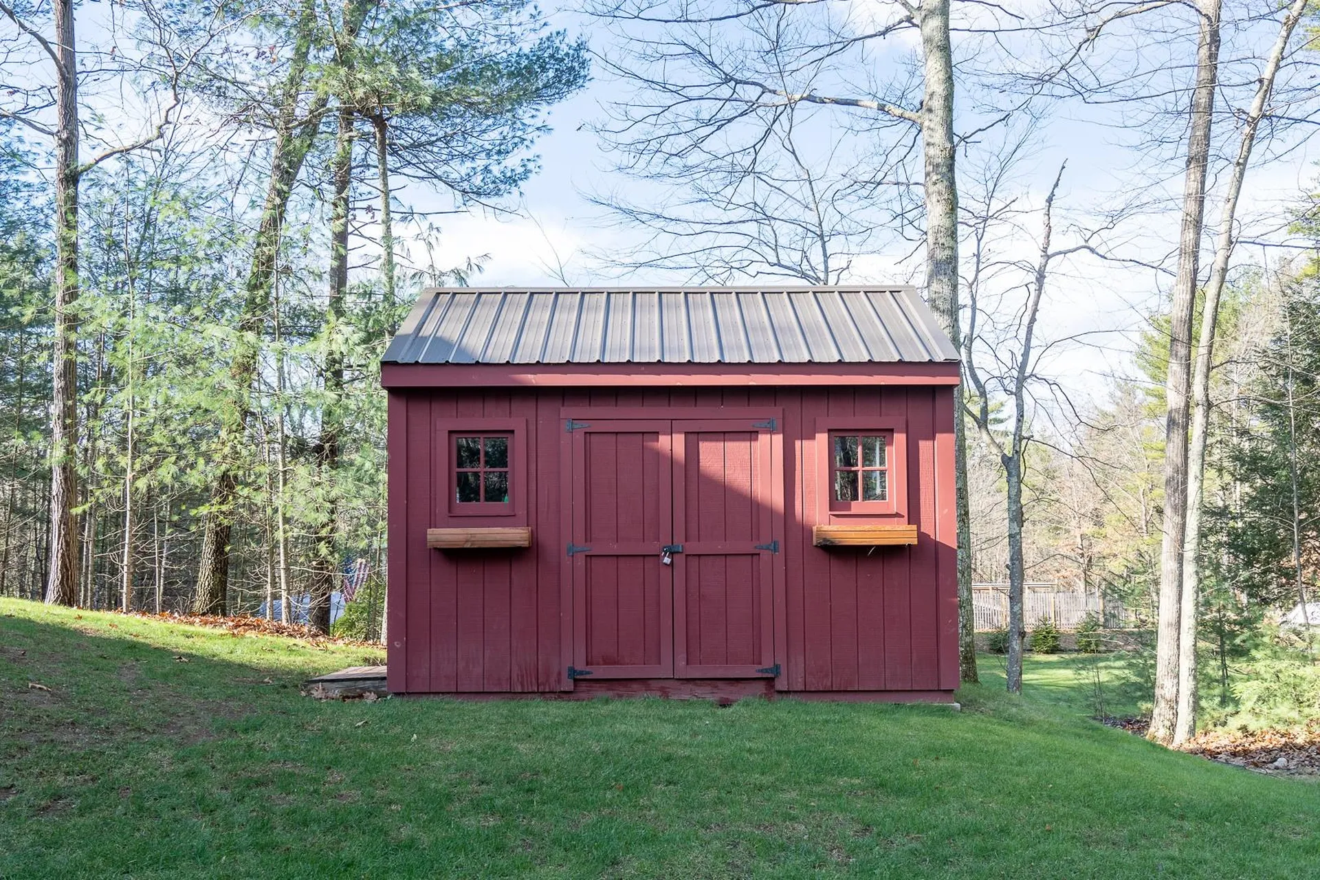 71 Heath Street Newton NH 03858