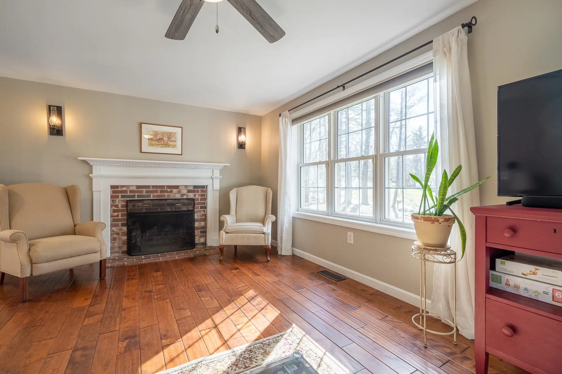 71 Heath Street Newton NH 03858