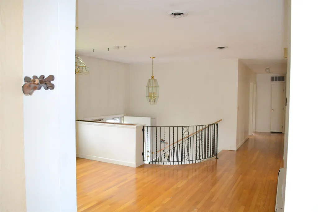 5 Falcon Drive Merrimack NH 03054