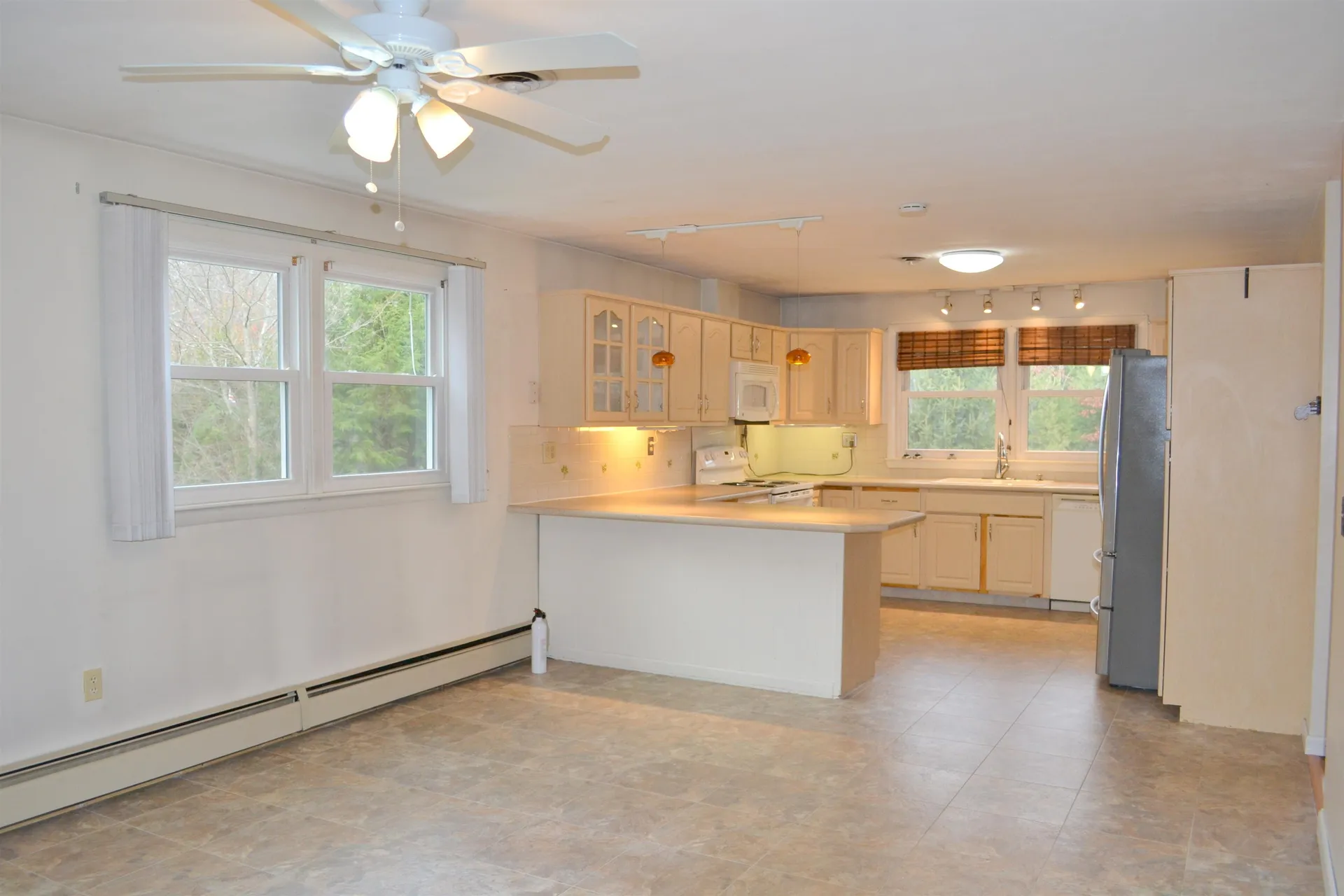 5 Falcon Drive Merrimack NH 03054