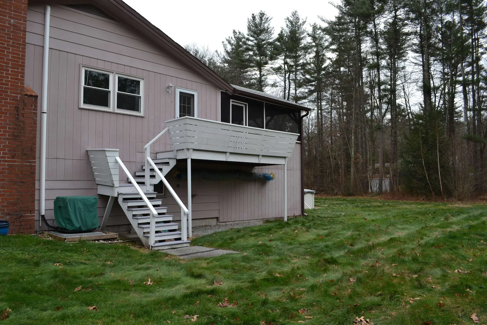 5 Falcon Drive Merrimack NH 03054