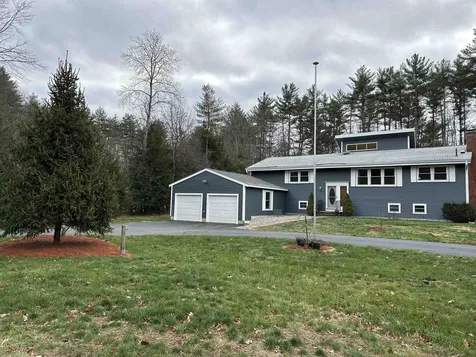 5 Falcon Drive Merrimack NH 03054