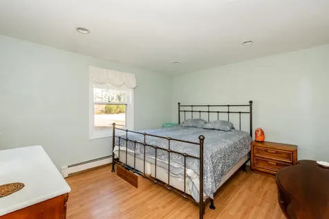 5 Norris Court Epping NH 03042