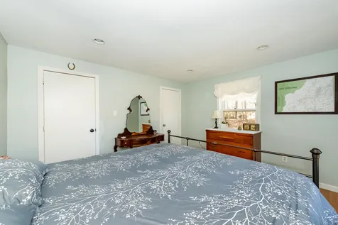 5 Norris Court Epping NH 03042
