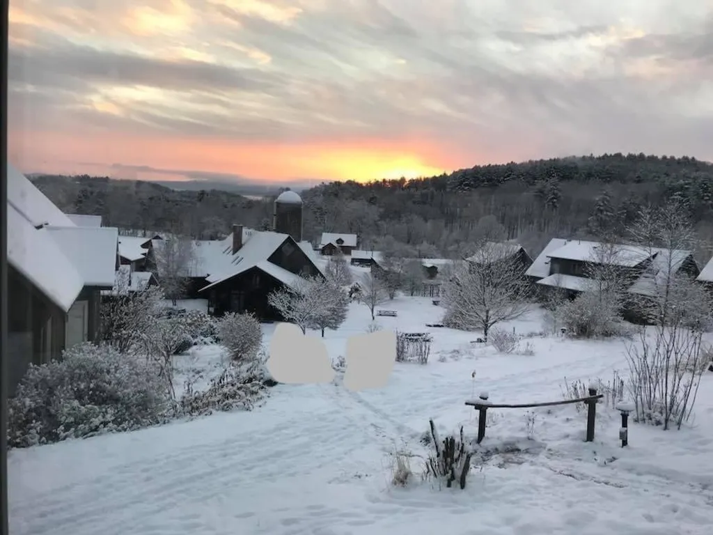 24 Linden Road Hartland VT 05048