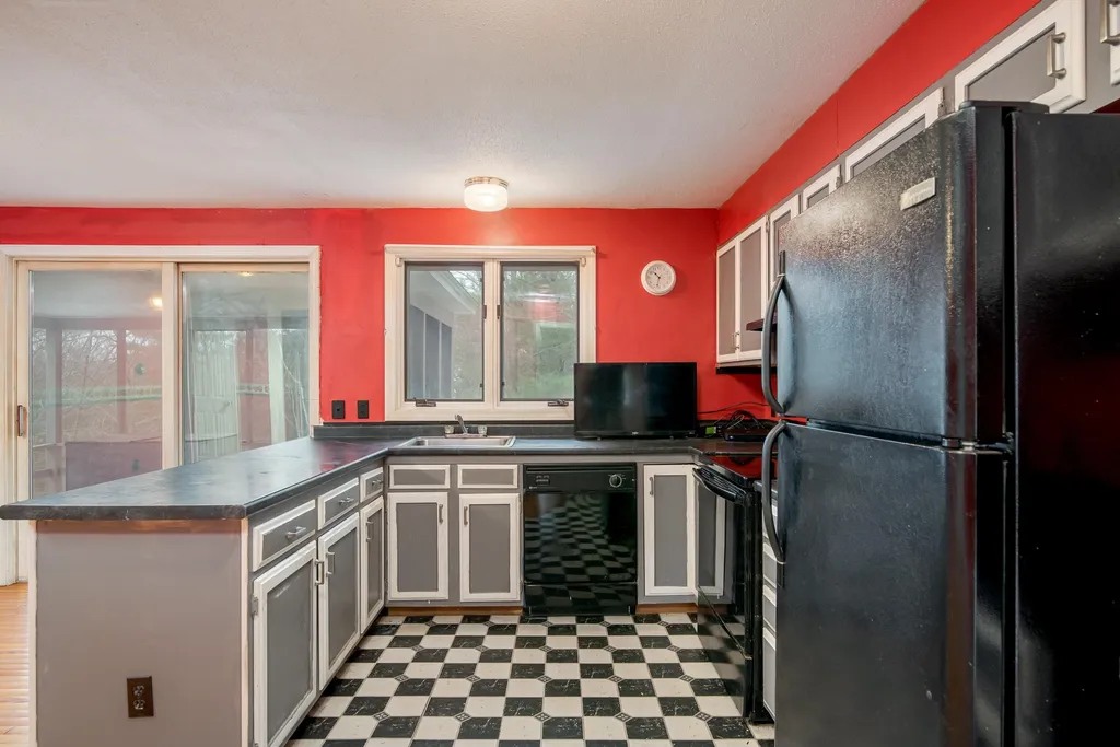 64 Mountain Drive New Durham NH 03855
