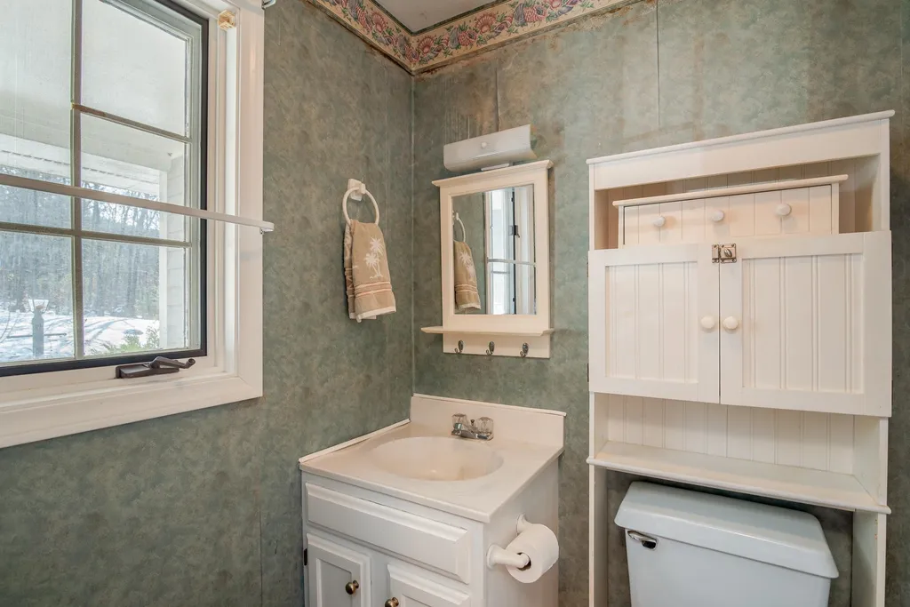 64 Mountain Drive New Durham NH 03855