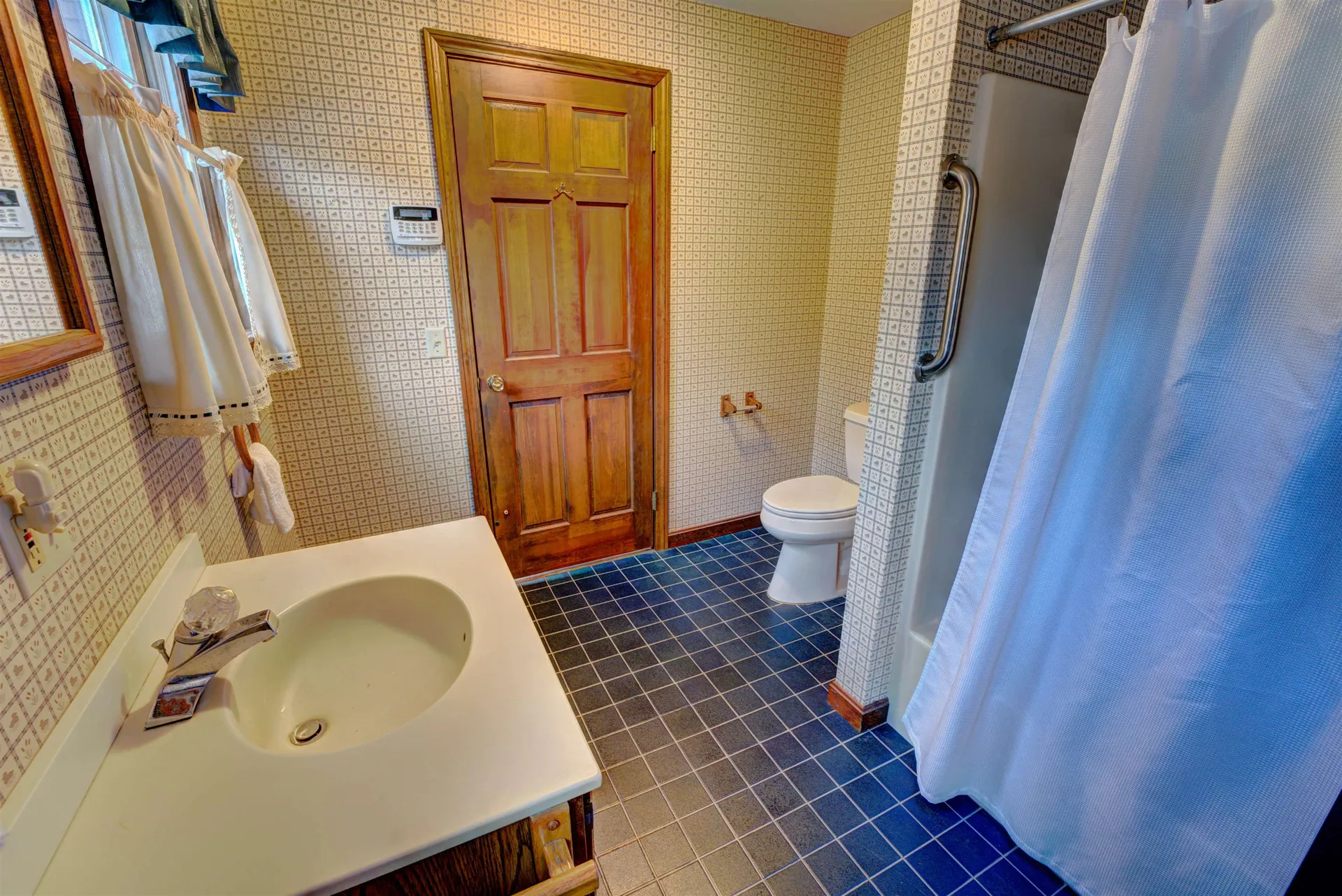 22 Clow Road Wolfeboro NH 03894