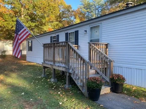 161 Roberts Road Barrington NH 03825