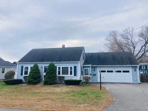 12 Fairfield Drive Hampton NH 03842