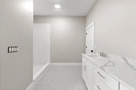 1330 Union Avenue Laconia NH 03246