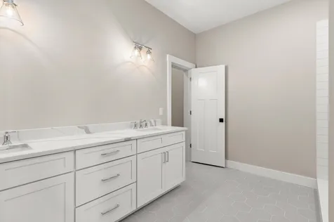 1330 Union Avenue Laconia NH 03246