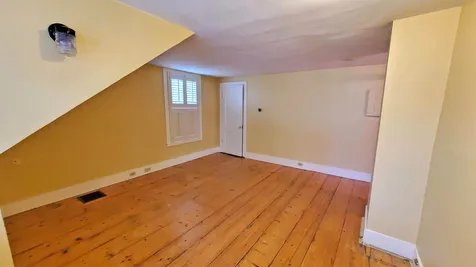 128 Green Street Brattleboro VT 05301