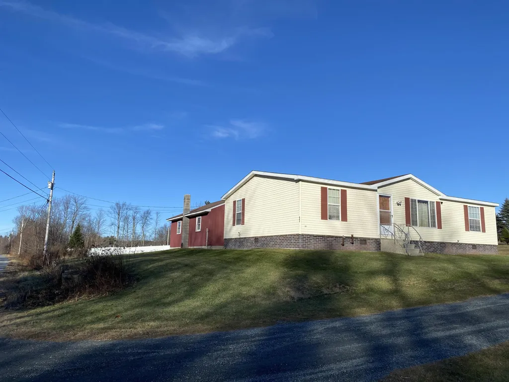 445 George Hill Road Enfield NH 03748