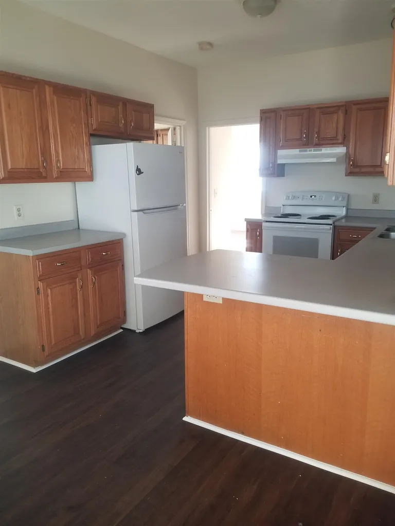 86 Kinsley Street Nashua NH 03060