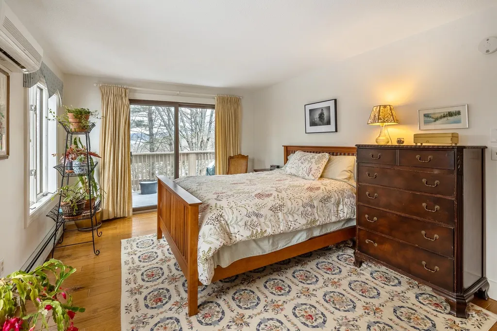 385 Lyman Batcheller Road Hartford VT 05059