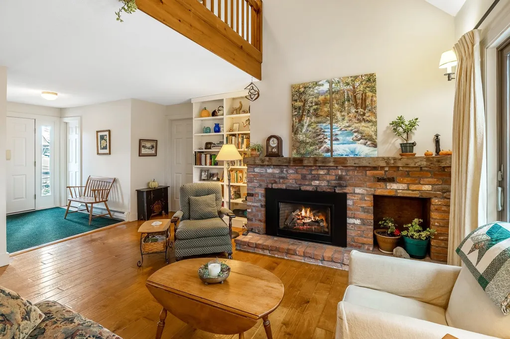 385 Lyman Batcheller Road Hartford VT 05059