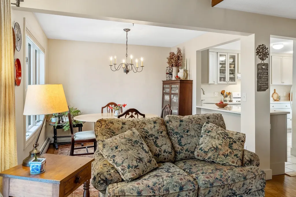 385 Lyman Batcheller Road Hartford VT 05059