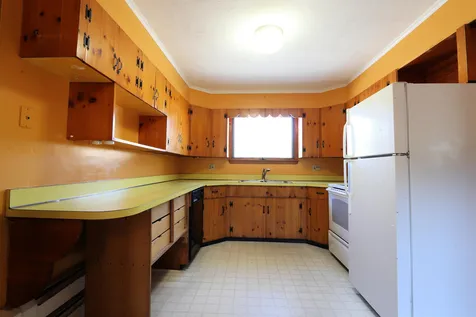 257 Waterman Circle St. Johnsbury VT 05819