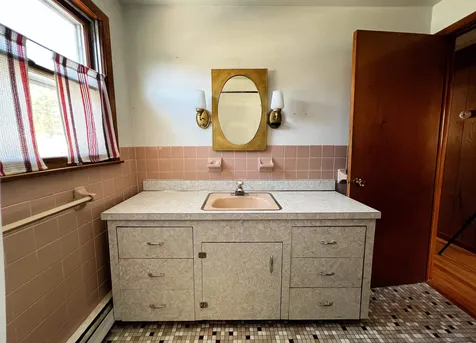 257 Waterman Circle St. Johnsbury VT 05819