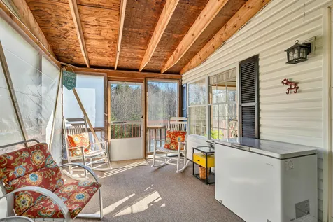 126 Easton Court Laconia NH 03246