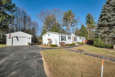 126 Easton Court Laconia NH 03246