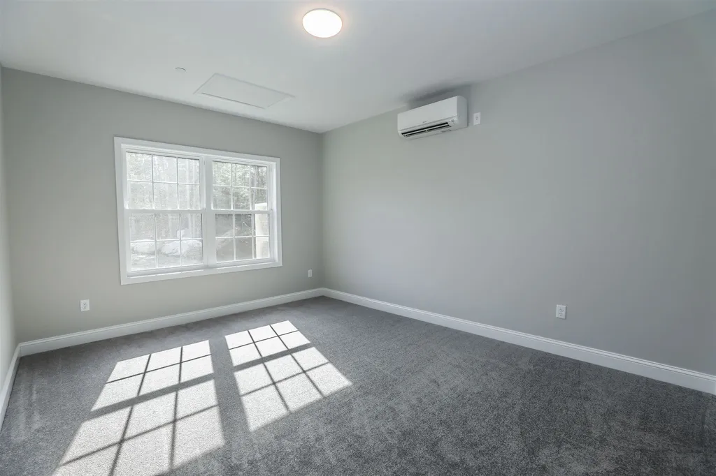 707 Southfield Lane Peterborough NH 03458