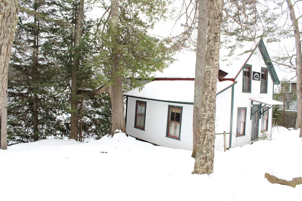 2078 Shadow Lake Road Glover VT 05839