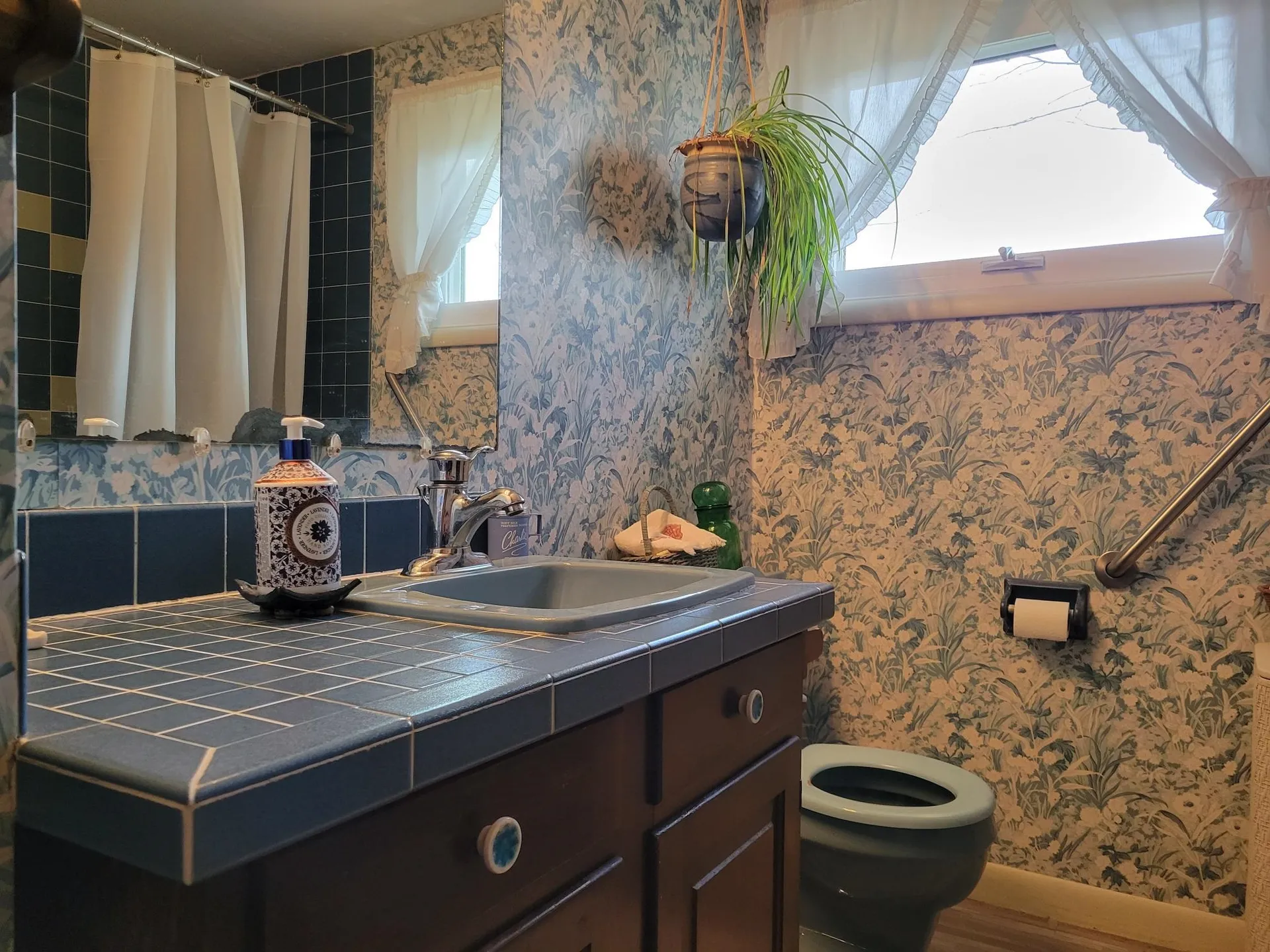 8 Harold Road Keene NH 03431