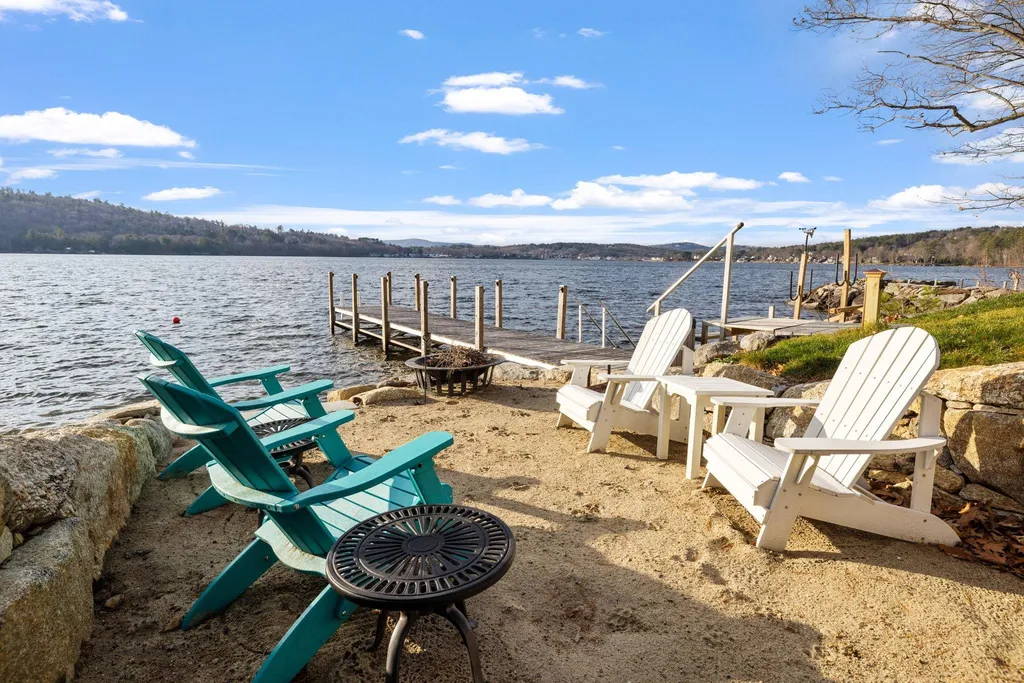 53 Pinnacle Park Road Meredith NH 03253