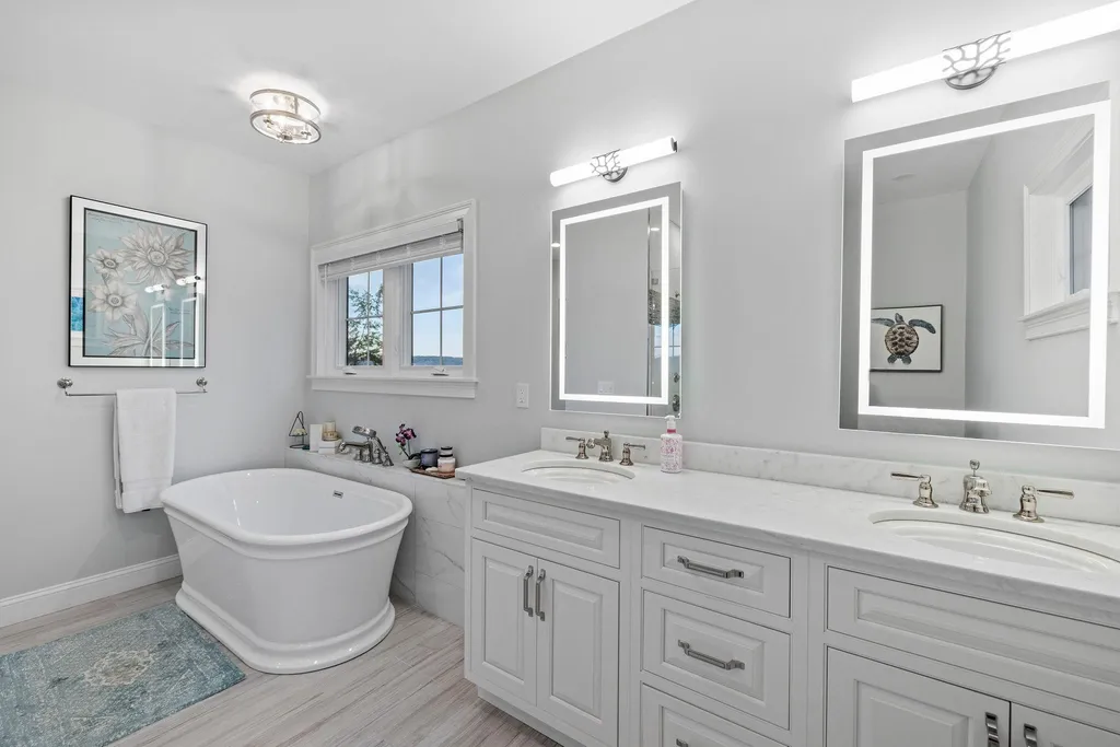 53 Pinnacle Park Road Meredith NH 03253