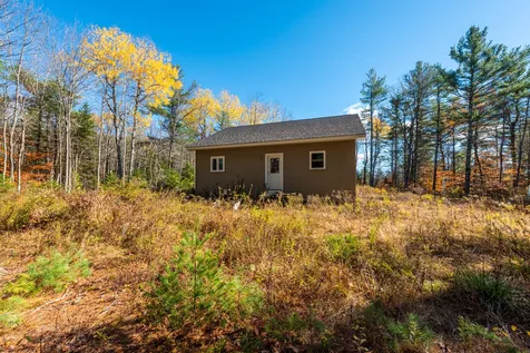 100 Trow Hill Road Sunapee NH 03782