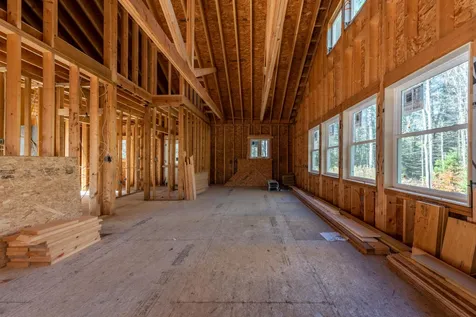 100 Trow Hill Road Sunapee NH 03782