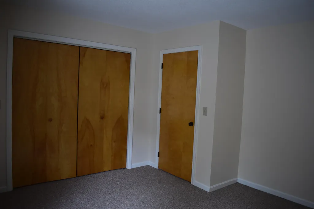 30 Marsten Lane Enfield NH 03748