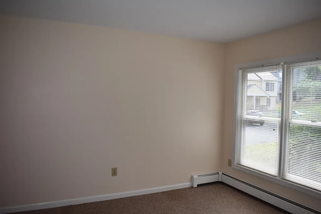 30 Marsten Lane Enfield NH 03748