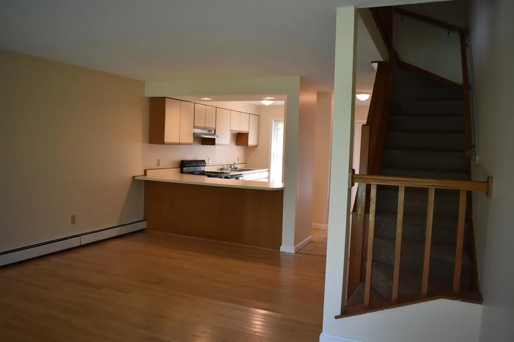 30 Marsten Lane Enfield NH 03748