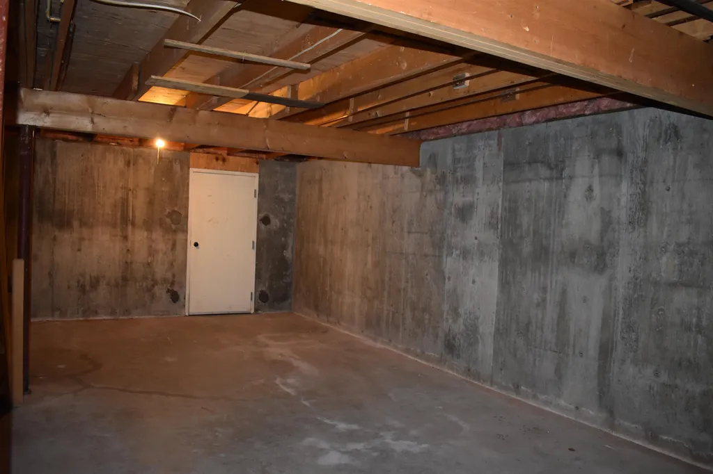 30 Marsten Lane Enfield NH 03748