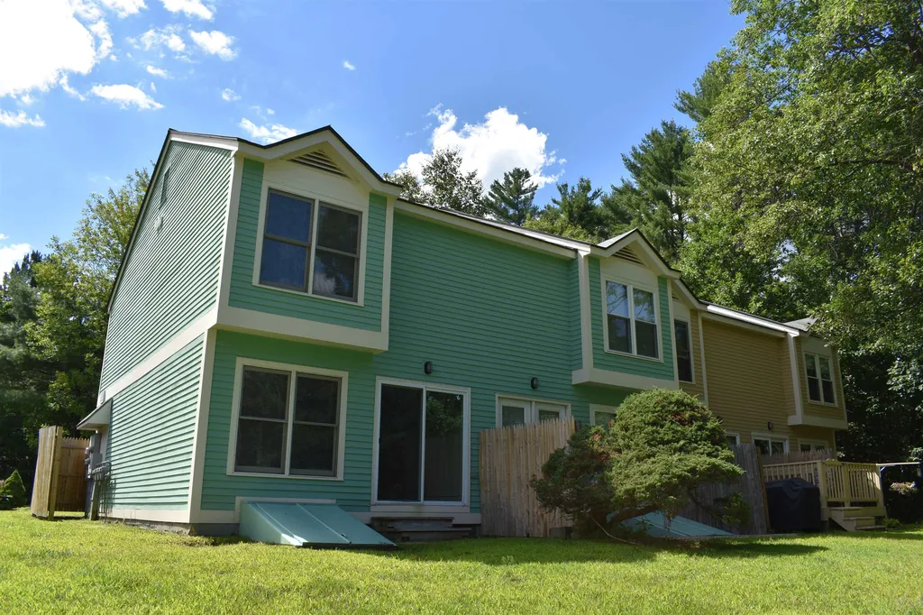 30 Marsten Lane Enfield NH 03748