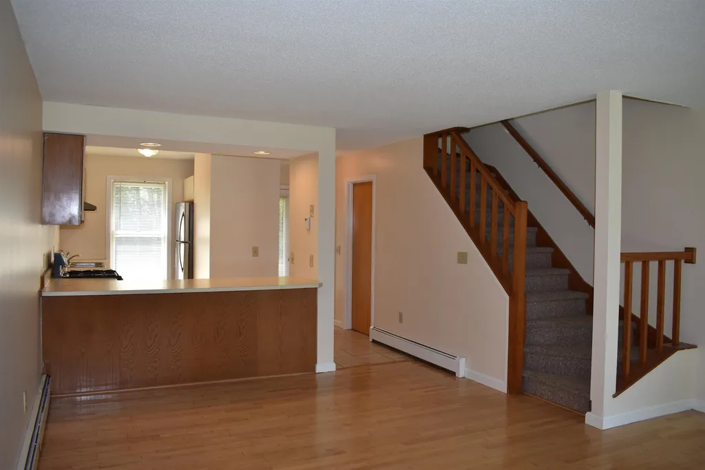 30 Marsten Lane Enfield NH 03748