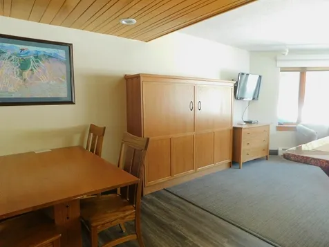 90 Loon Mountain Road Lincoln NH 03251